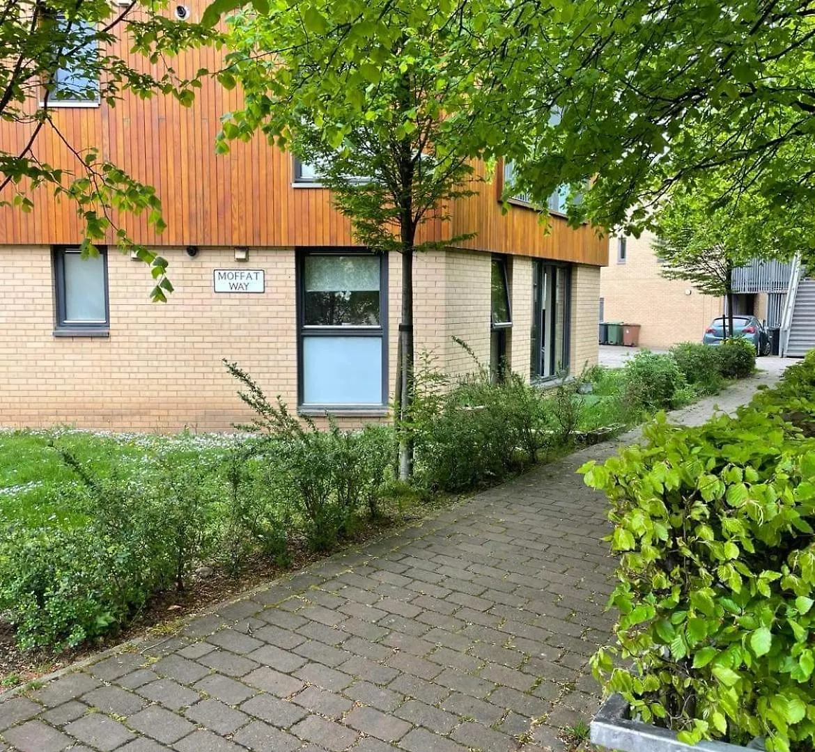 Comfy Room With Private Bathroom Edinburgh 0*,  United Kingdom